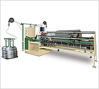 Weaving machine of single wire chain link mesh fence